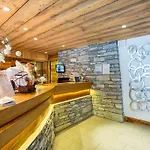 公寓式酒店 圣塔特拉公寓式酒店 蒂涅