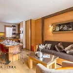 公寓式酒店 圣塔特拉公寓式酒店 蒂涅