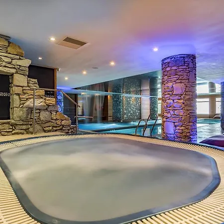 Santa Terra 4* Tignes